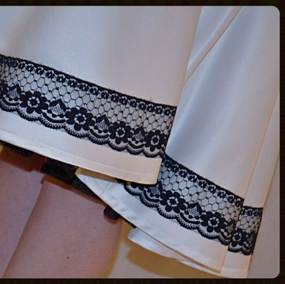 White Satin Pin-up Rockabilly Petticoat Dress - Picture 5 of 7